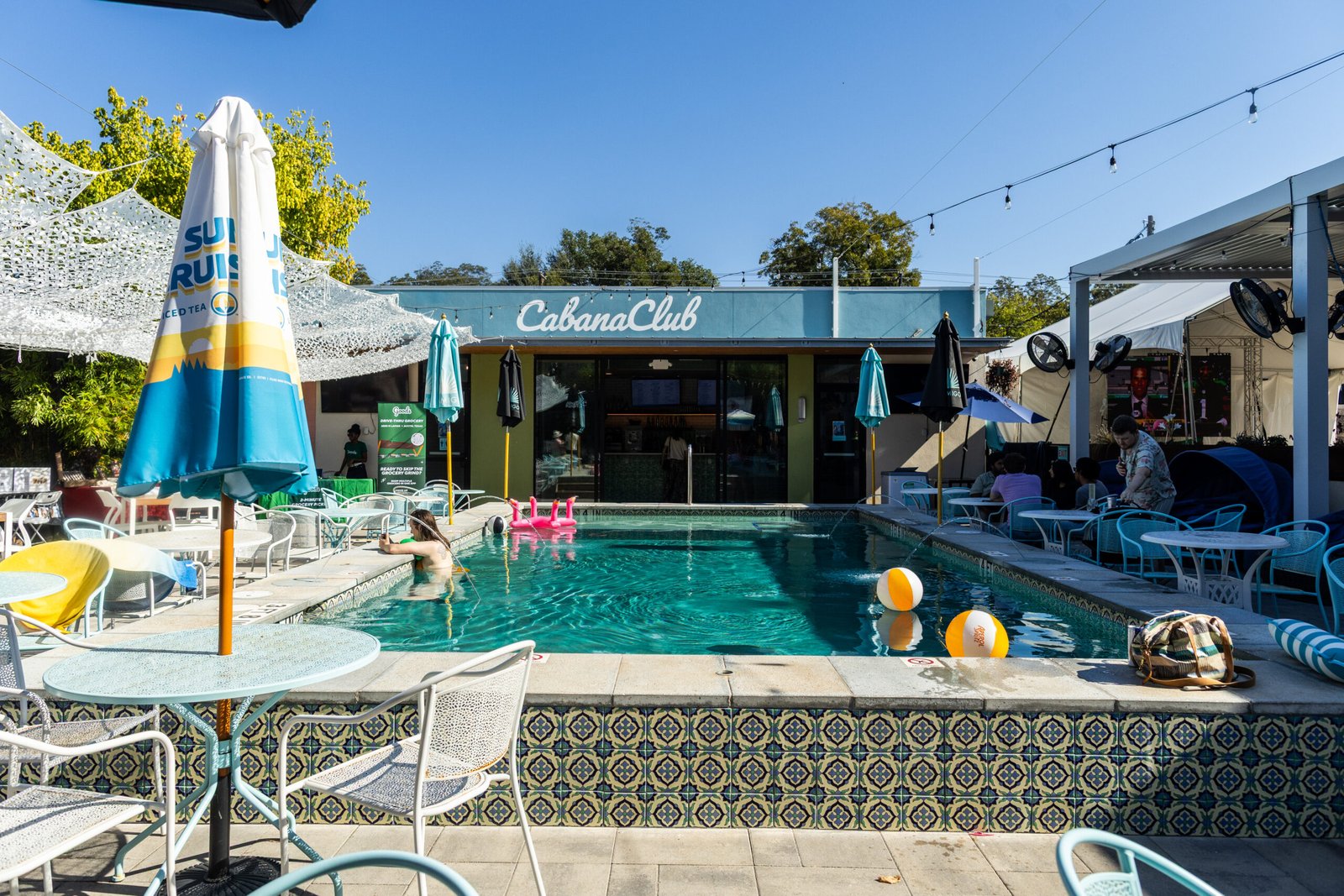 CabanaClub_Int_Ext_3